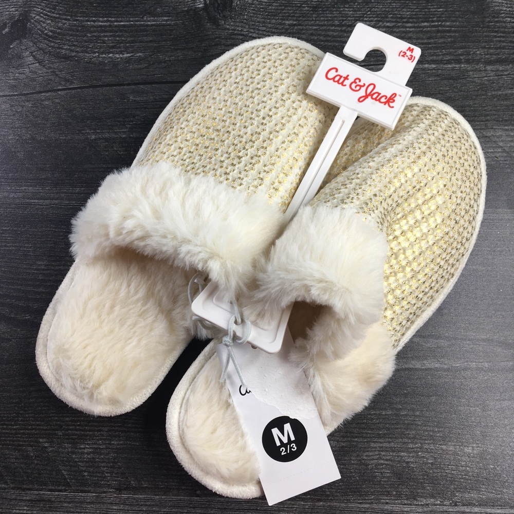 🐙 Cat & Jack Metallic Gold Slippers